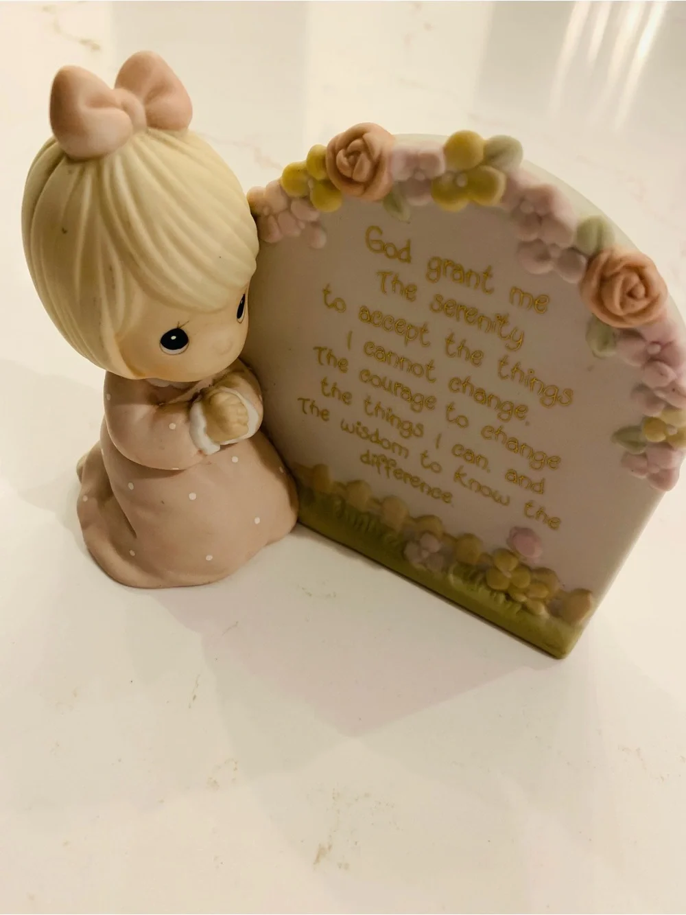 Vintage Precious Moments Figurine Serenity Prayer Girl 1993 5” No flaws.